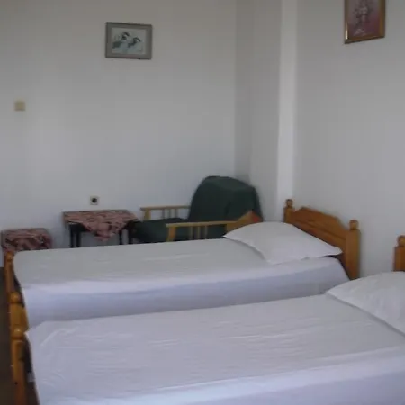 Guest house Horizont 2*